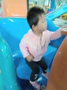 兒童游樂園里你家小寶貝*喜歡哪種游樂設備？