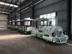 龍之盈游樂CHC-30型無軌道小火車主要技術(shù)參數(shù)