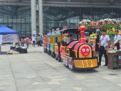 經(jīng)營(yíng)兒童無(wú)軌小火車的注意事項(xiàng)